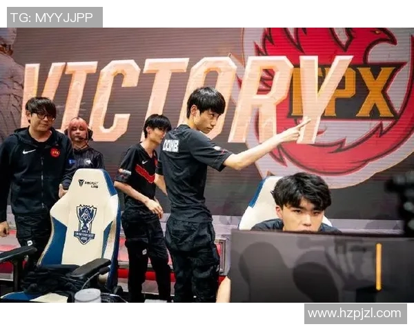 和平精英深度解析FPX战队的技术策略与战术运用 和平精英深度解析FPX战队的技术策略与战术运用